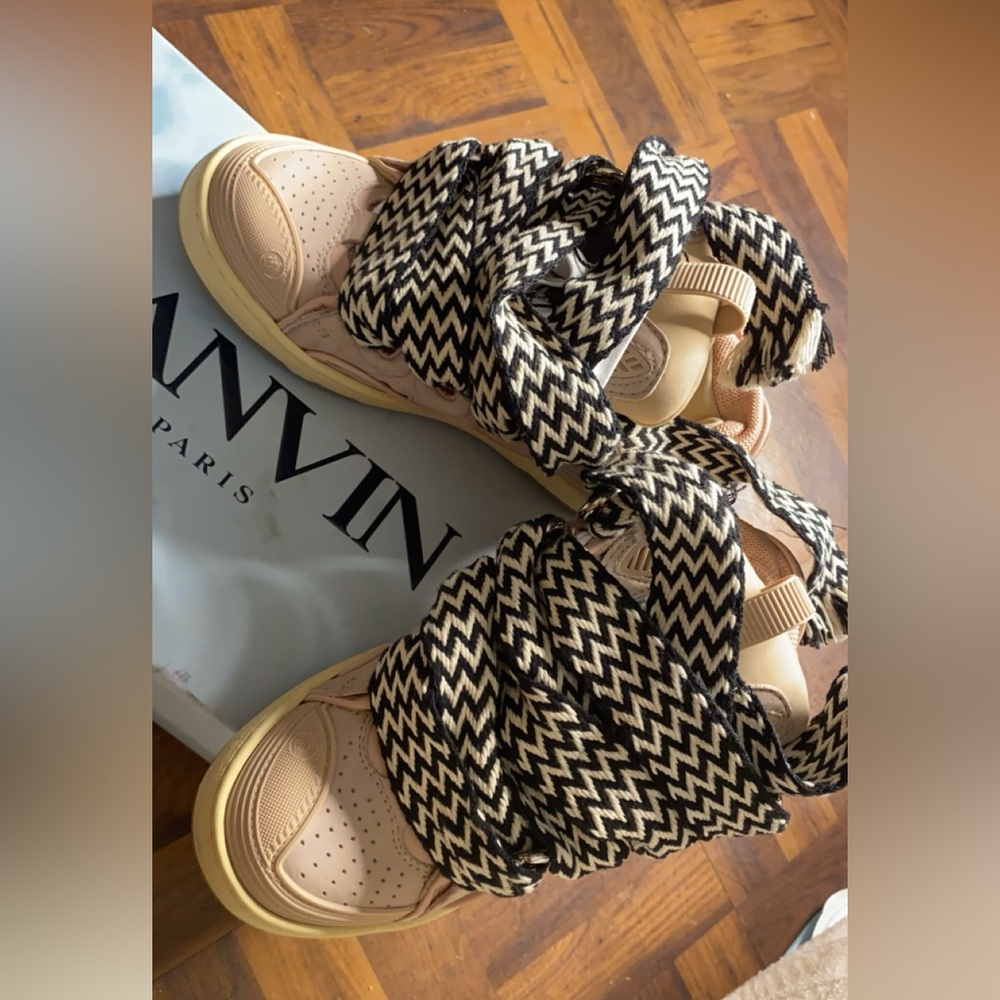 Lanvin curbed panelled lace up sneakers